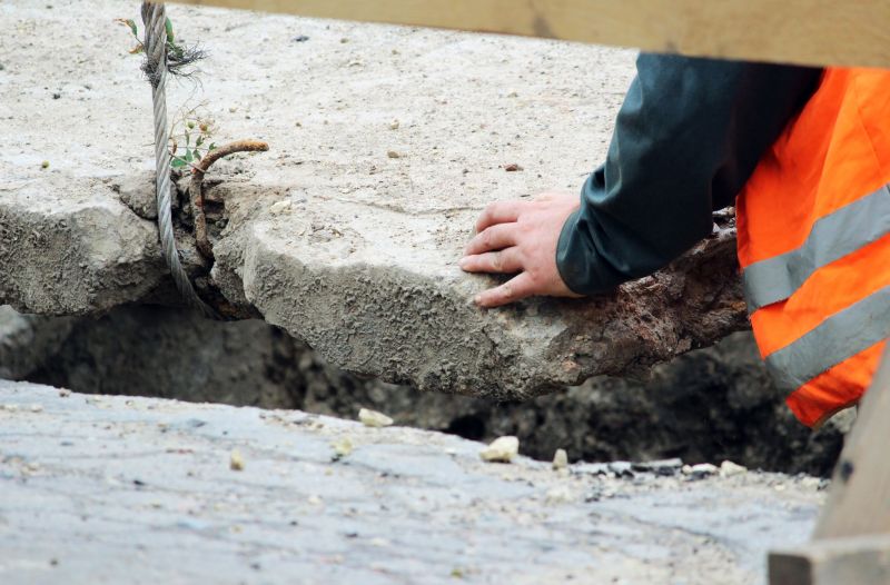 Common Causes Of Concrete Damage And When To Schedule Concrete Repair