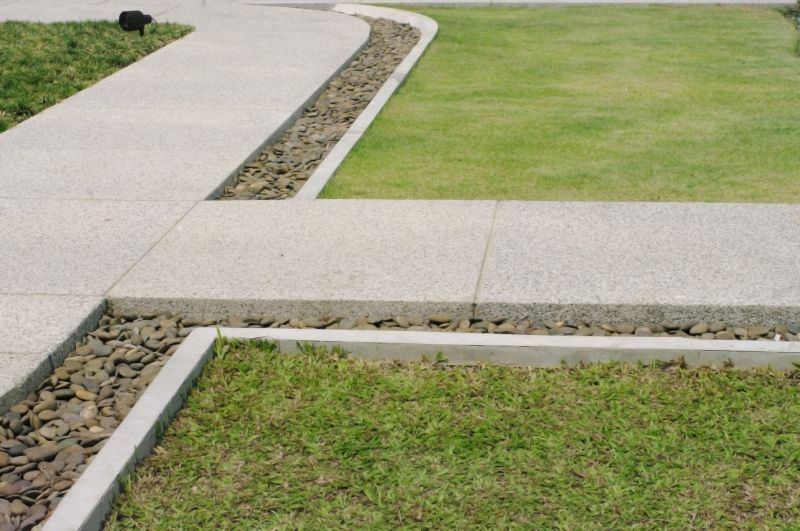 Enhancing Curb Appeal With Concrete Edging Installation